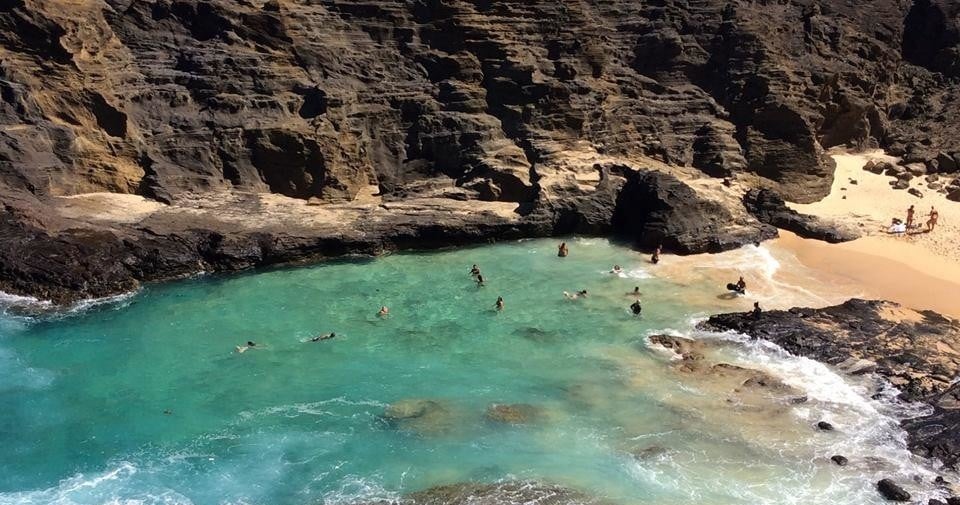 East Oahu Beaches & Historic Sites