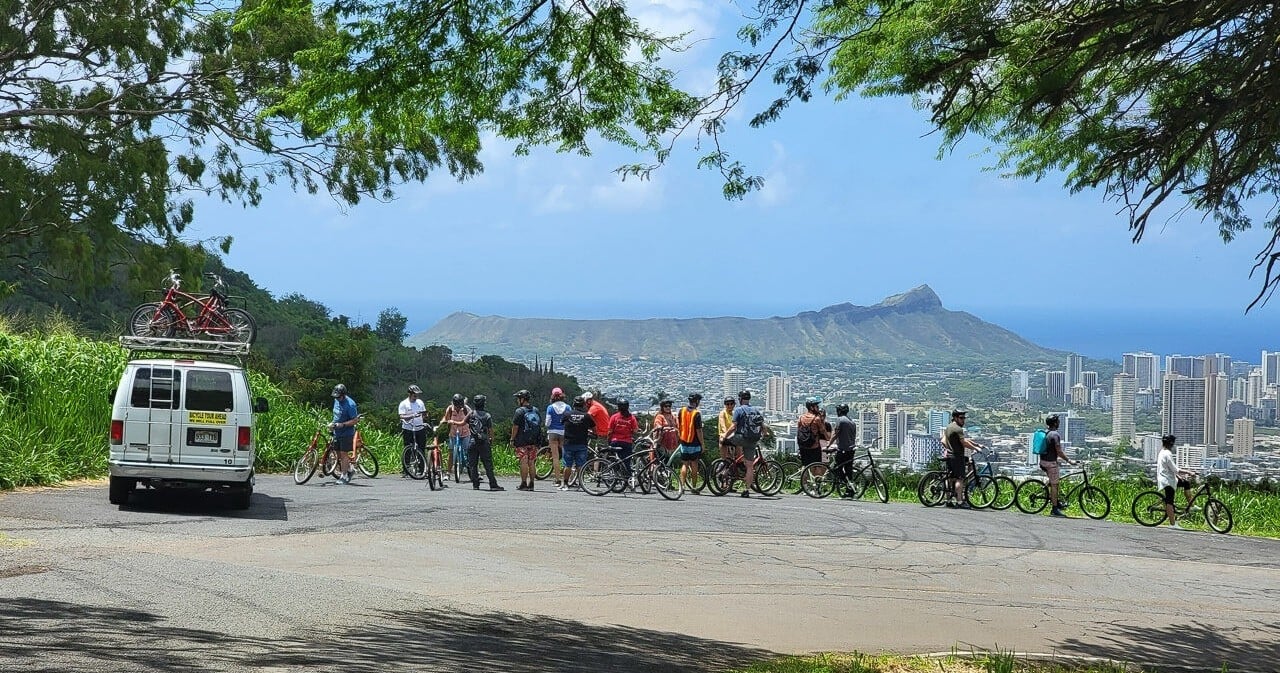 East Side Oahu Island Sightseeing Tour - Private Charter from Waikiki