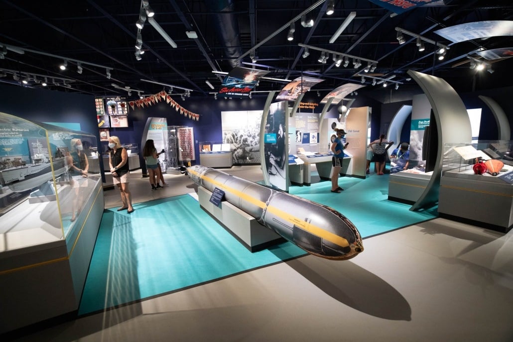 Arizona Memorial, Bowfin Submarine & Silent Service Museum Tour